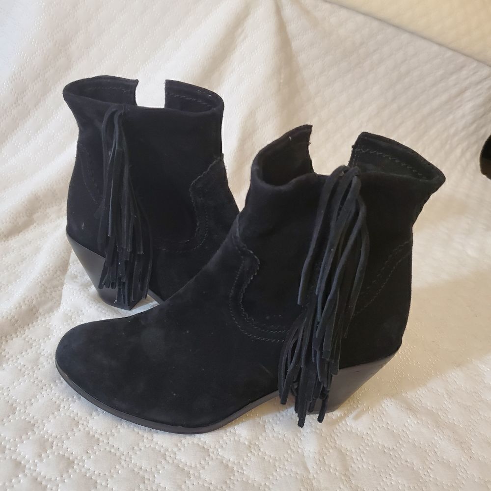 Sam Eldeman Louie Fringe Black Bootie Size 6.5